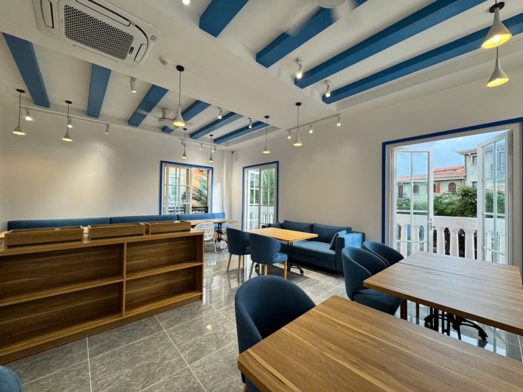 Thiết kế nhà hàng Phú Quốc phong cách Mediterranean Coastal bởi Roma Design